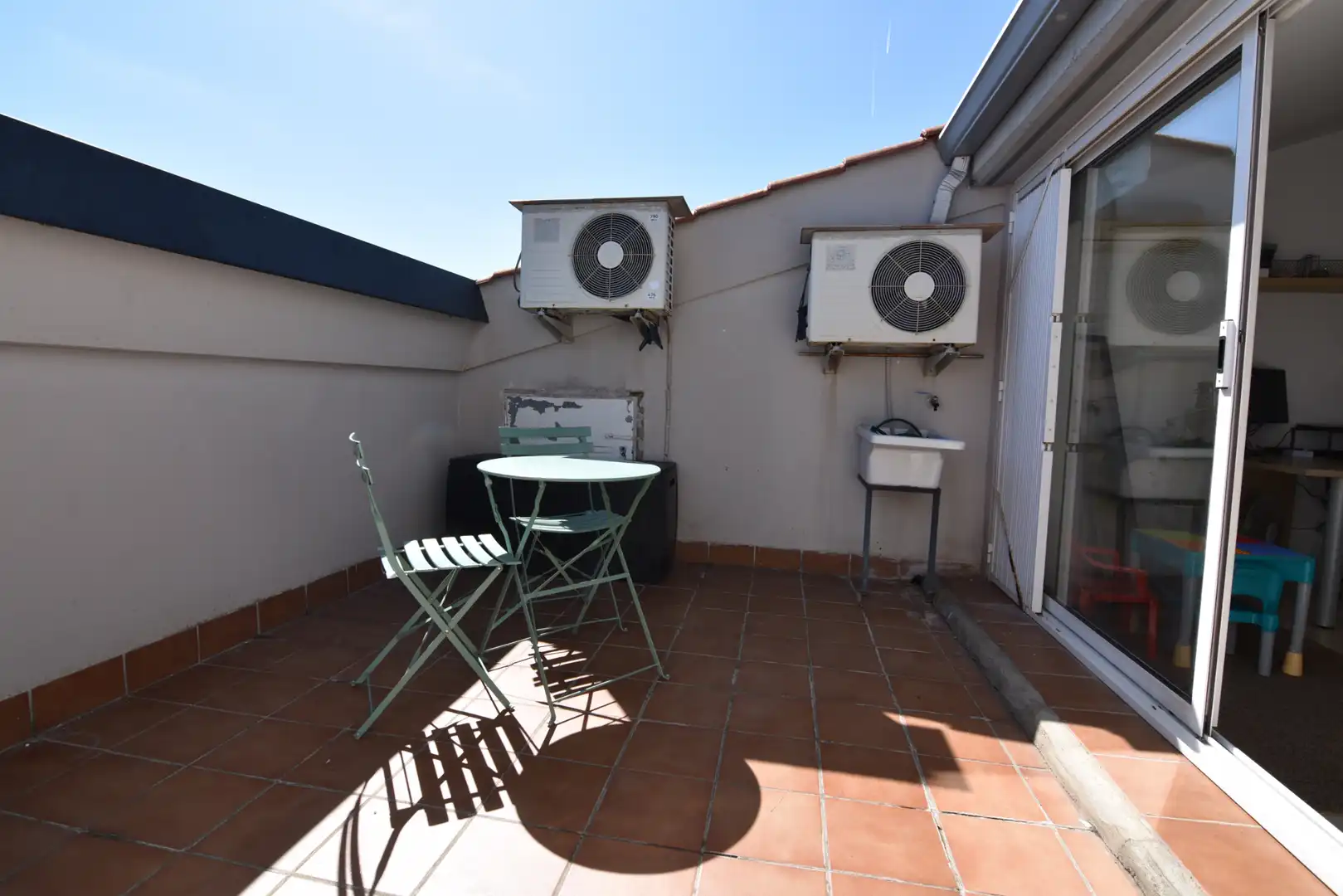 Terraza de Casa adosada en venta en Calella con Aire acondicionado, Calefacción y Jardín privado