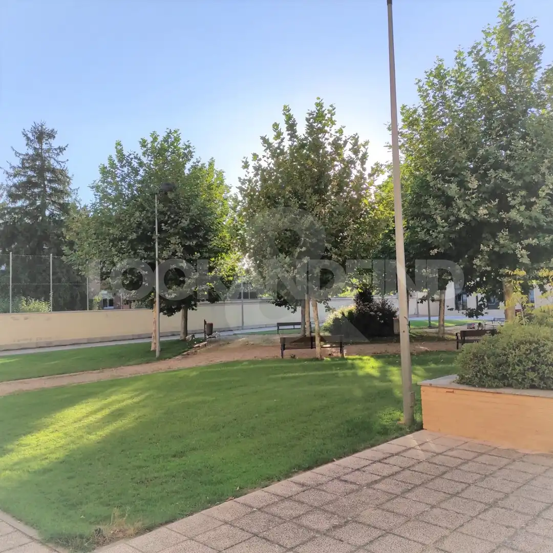 Flat for rent in Salamanca  with Heating, Parquet flooring and Furnished