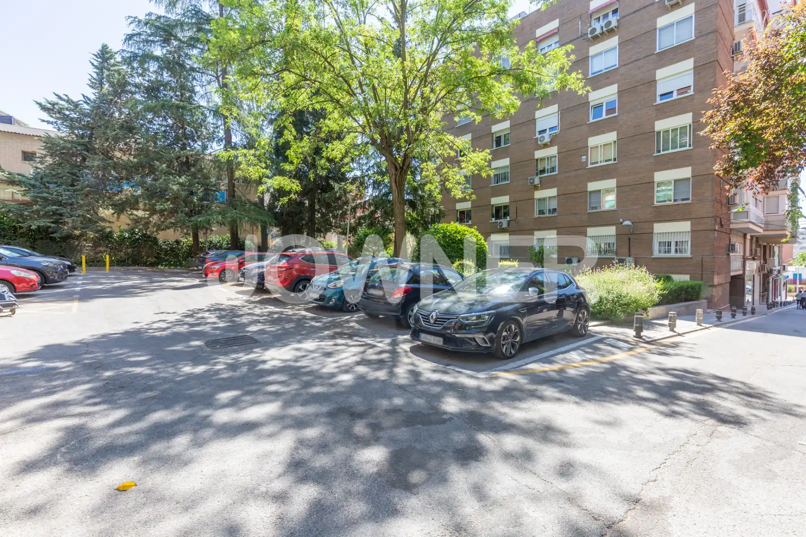 Parking of Flat for rent in Madrid  with Air Conditioner, Heating and Terrace