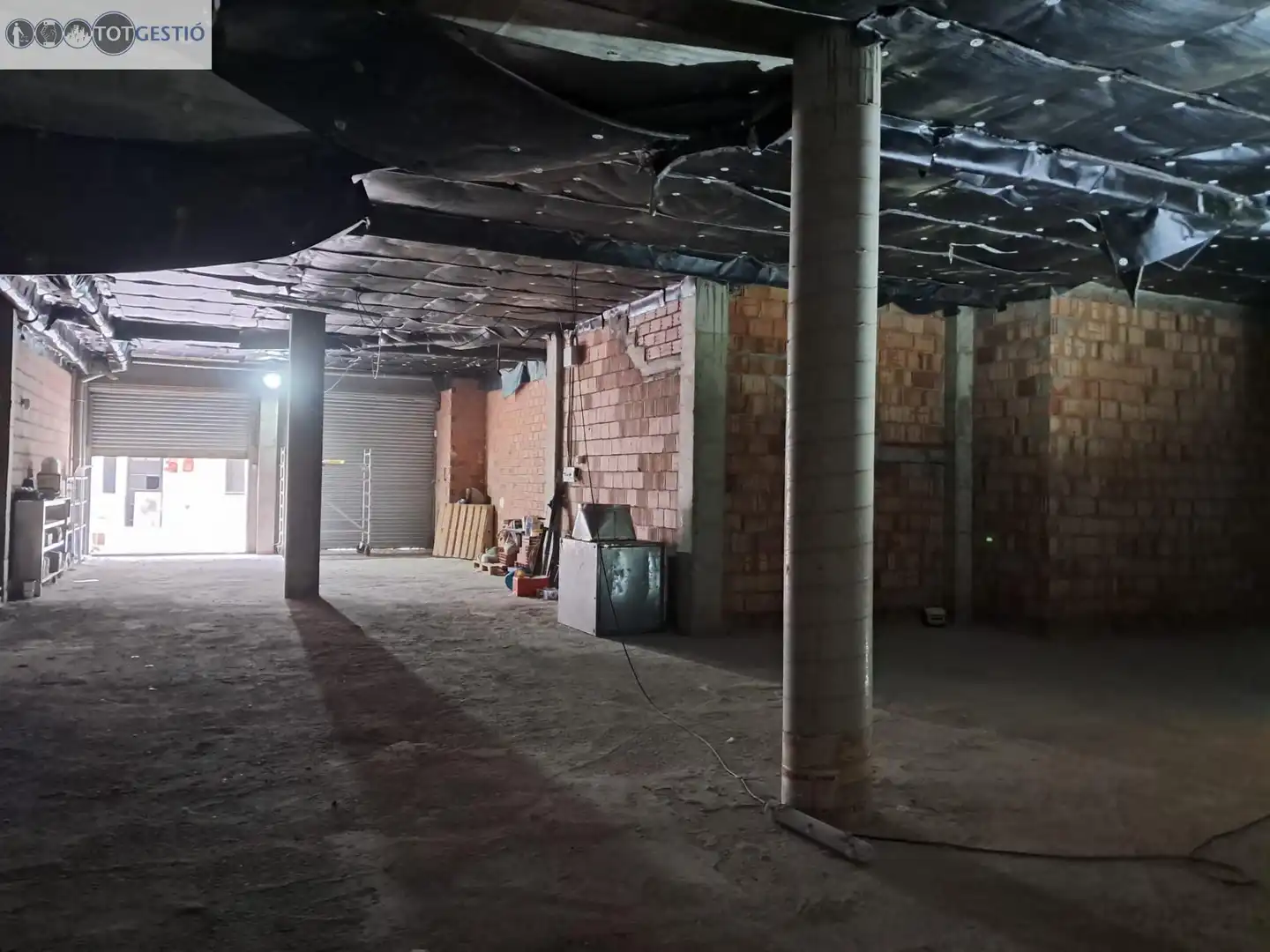 Local comercial en venta en Carrer de l'Església, imagen 2