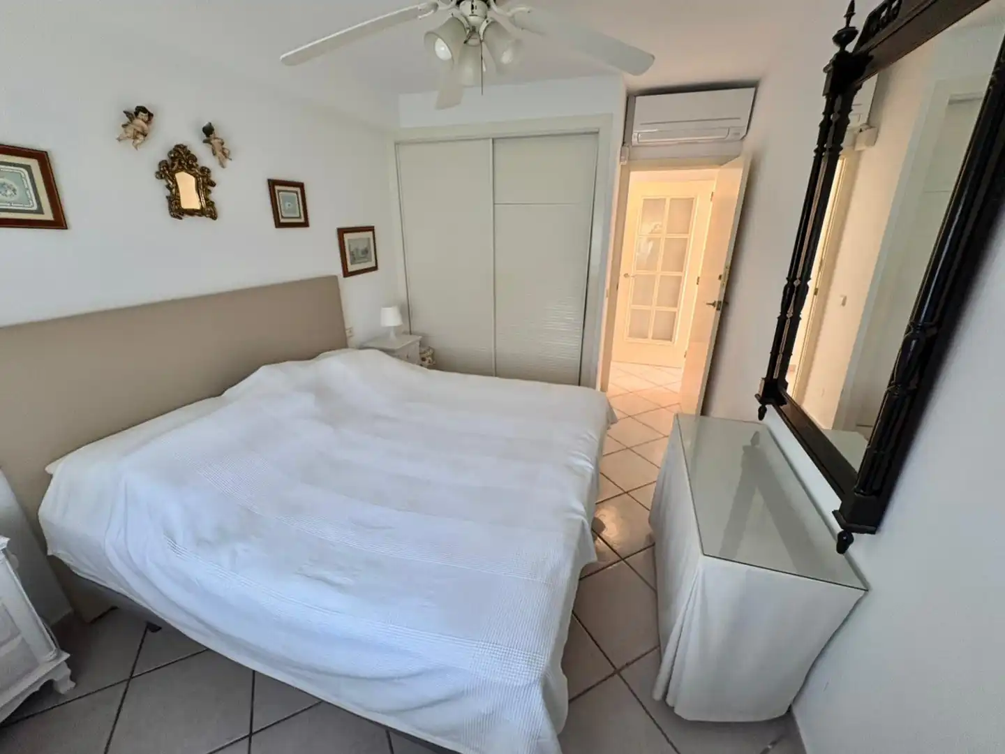 Dormitori de Apartament en venda en Los Alcázares