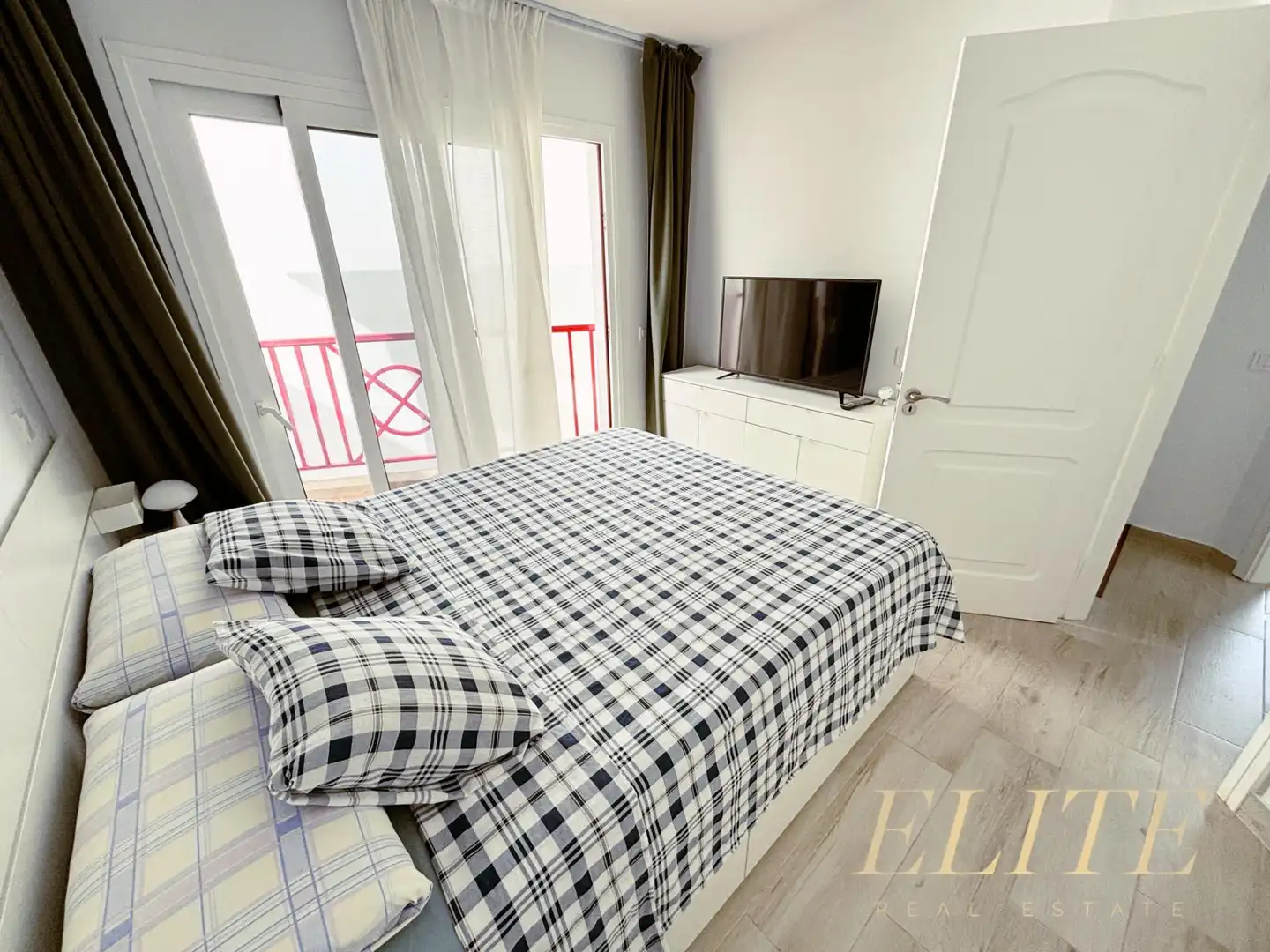 Schlafzimmer von Maisonette zum Verkauf in Mogán mit Abstellraum, Möbliert und Balkon