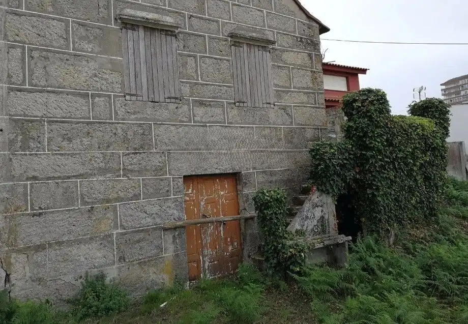 Vista exterior de Casa o chalet en venta en Vigo  con Jardín privado y Balcón