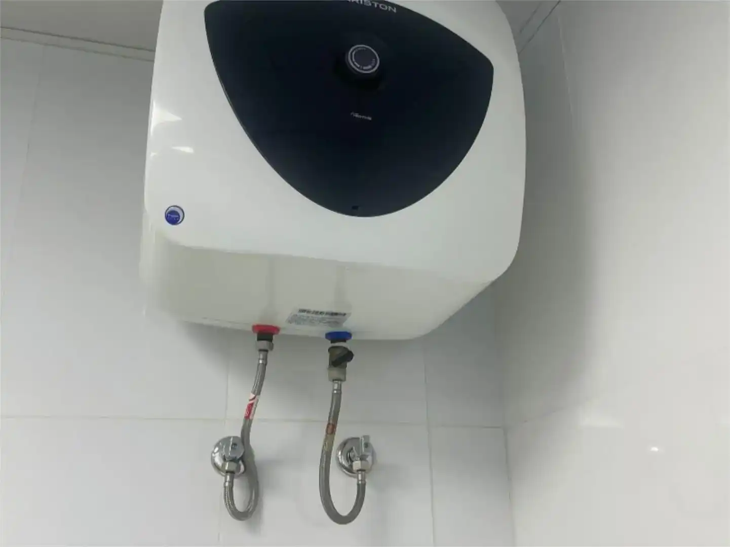 Baño de Local en venta en San Bartolomé de Tirajana con Aire acondicionado y Amueblado