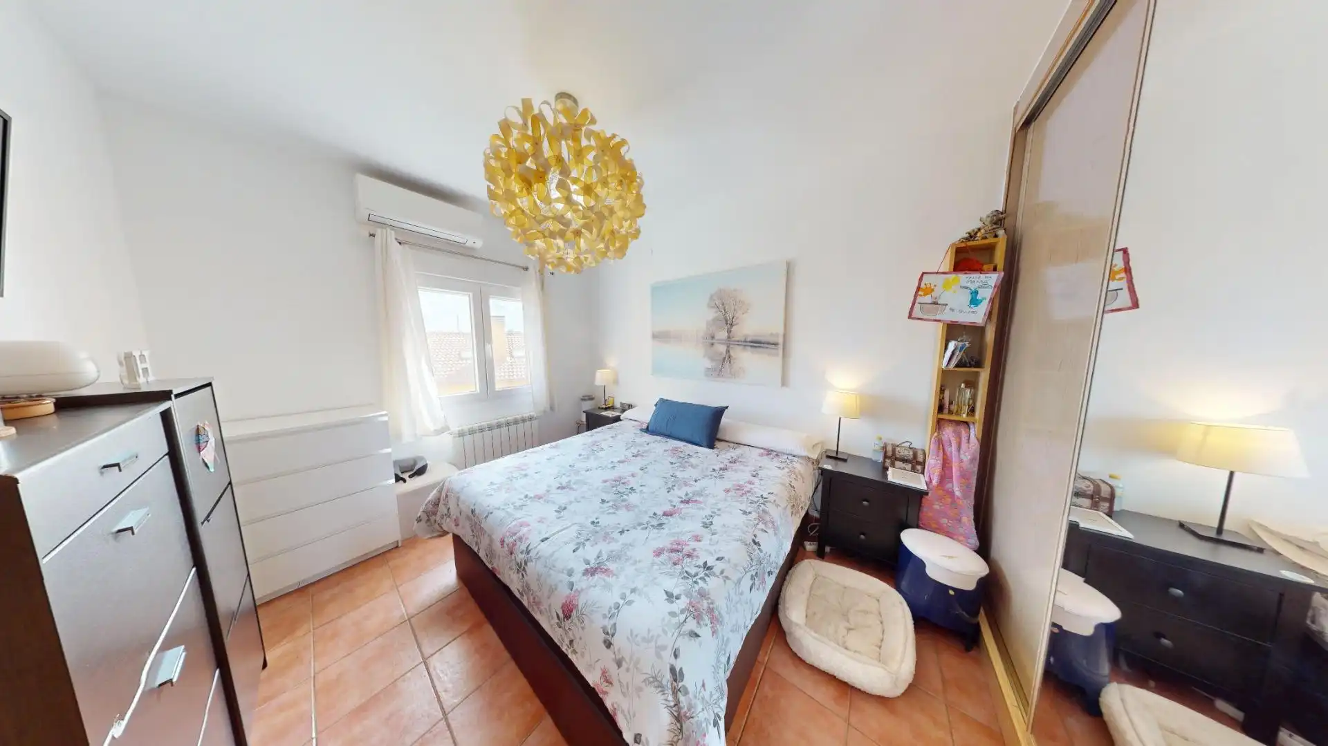 Habitación de Casa o chalet en venta en El Molar (Madrid) con Aire acondicionado, Calefacción y Jardín privado
