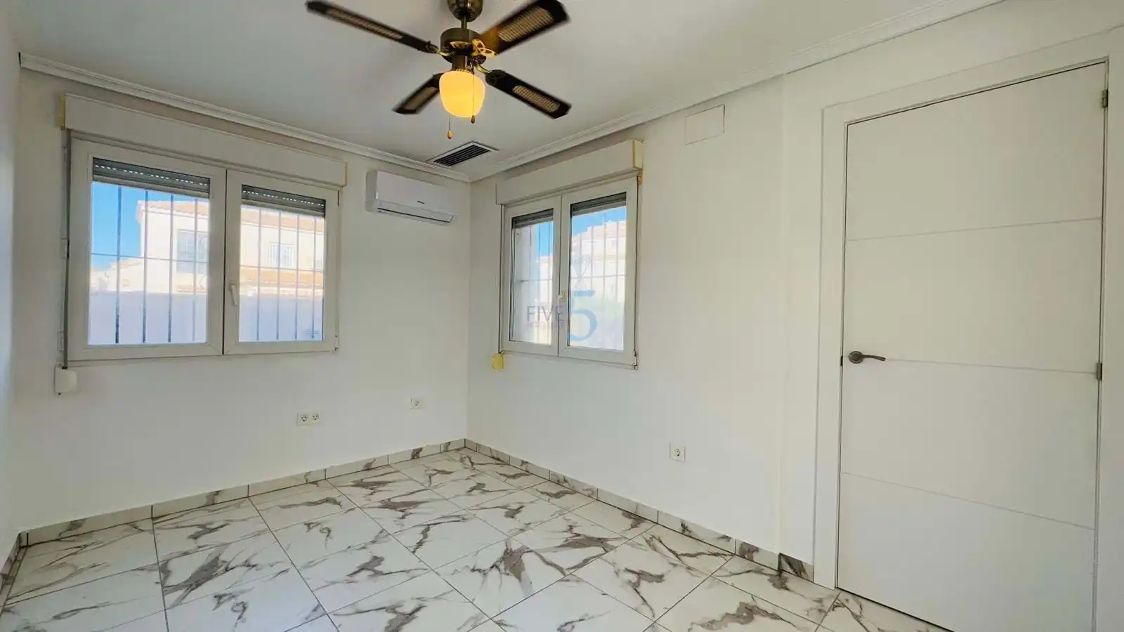 Maison avec terrasse à vendre à Orihuela Costa, imagen 11