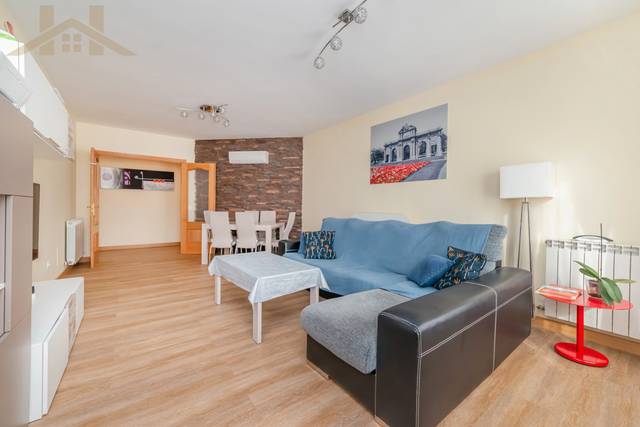 Piso en Venta en Calle Rio Jordan, 1 en La Dehesa - El Pinar