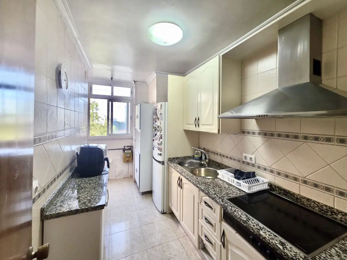 Kitchen of Flat for sale in Macarena