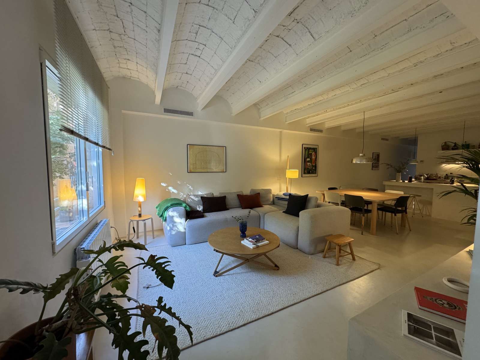 Sala d'estar de Apartament per a compartir en  Barcelona Capital amb Aire condicionat, Calefacció i Terrassa