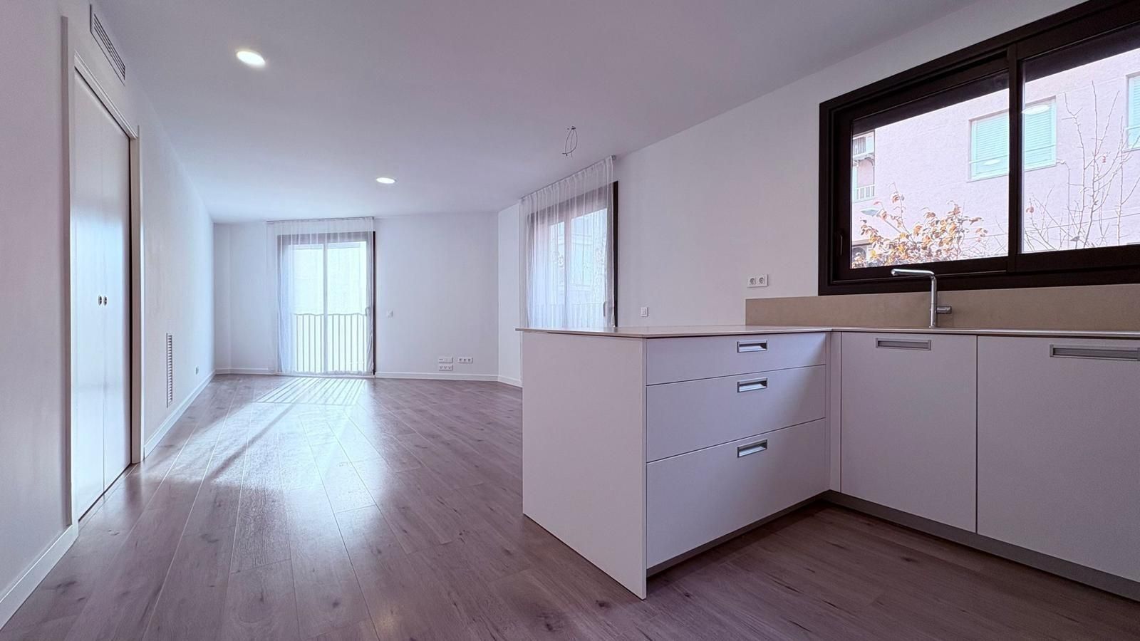 Flat for sale in Castellar del Vallès  with Air Conditioner, Heating and Parquet flooring