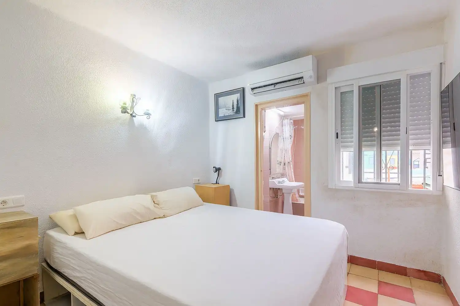 Schlafzimmer von Einfamilien-Reihenhaus zum Verkauf in Benidorm mit Klimaanlage, Terrasse und Abstellraum