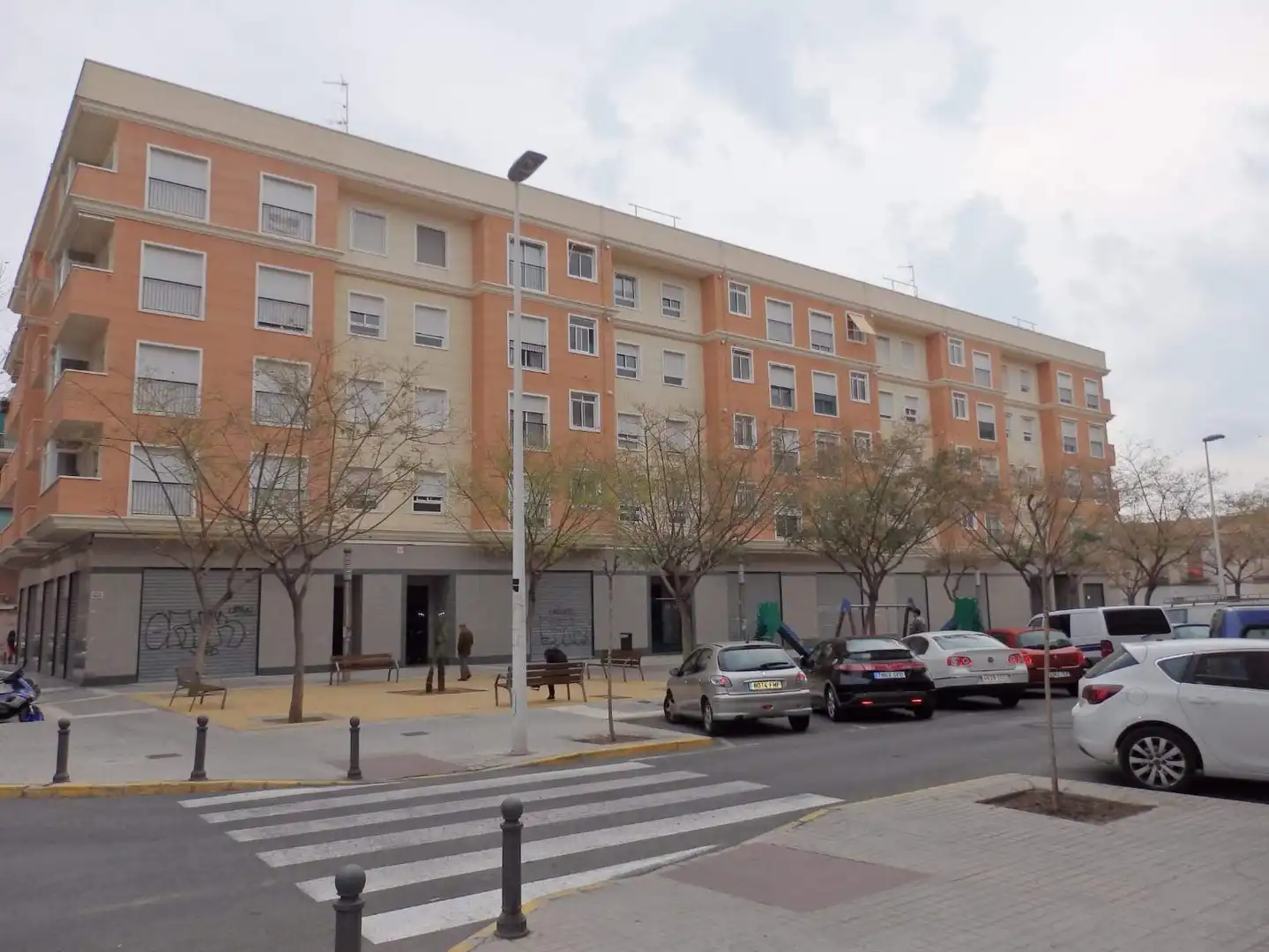 Local comercial en venta en Calle DIEGO FUENTES SERRANO