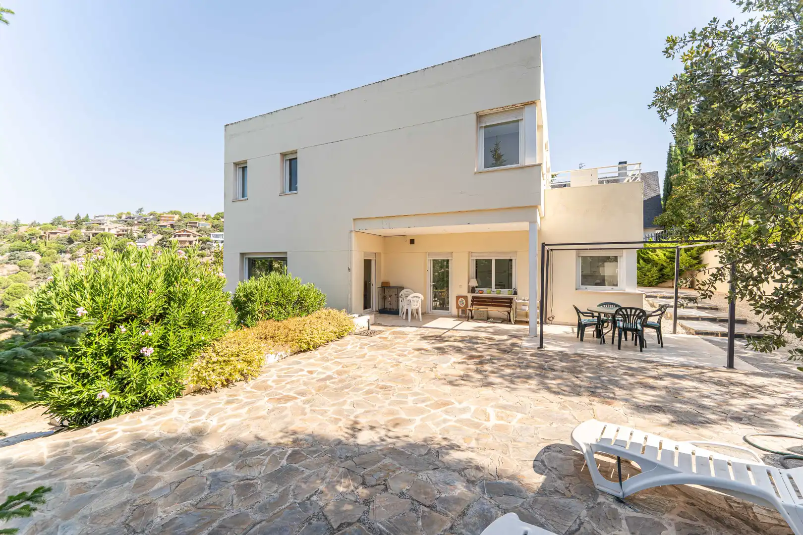 Terrassa de Casa o xalet en venda en Torrelodones amb Calefacció, Jardí privat i Parquet