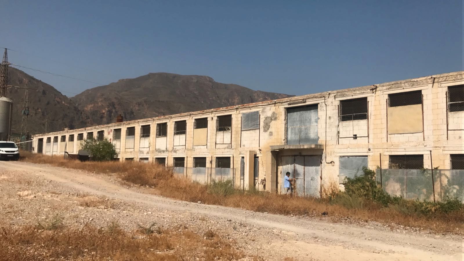 Vista exterior de Nau industrial en venda en Huécija