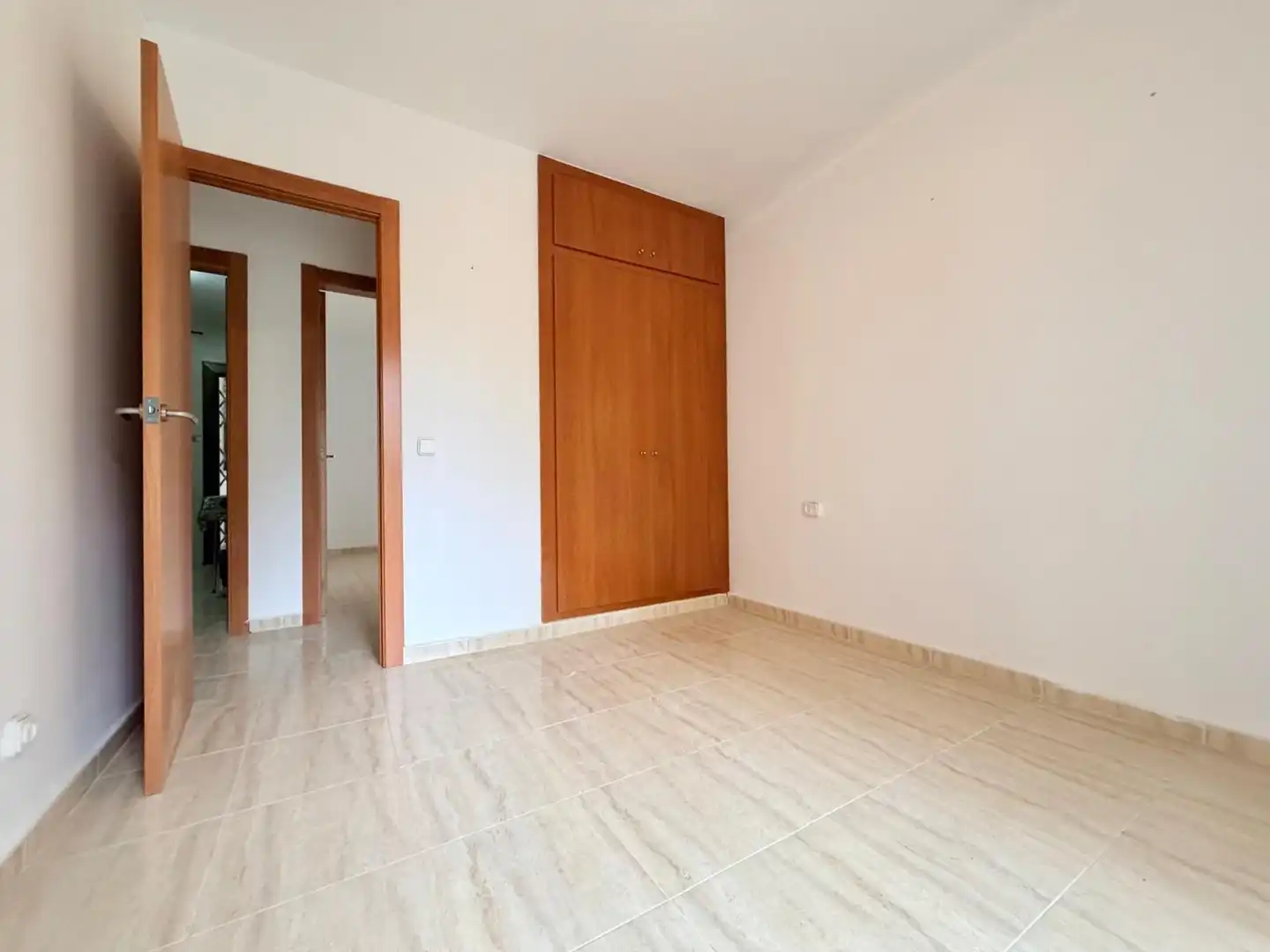 Dormitori de Planta baixa en venda en Cunit amb Jardí privat, Terrassa i Traster