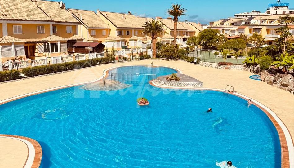 Foto 1 de Casa adosada en venda a Playa de las Américas, Santa Cruz de Tenerife