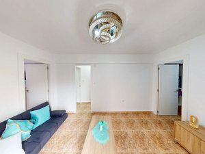 Sala de estar de Piso en venta en Alicante / Alacant con Balcón