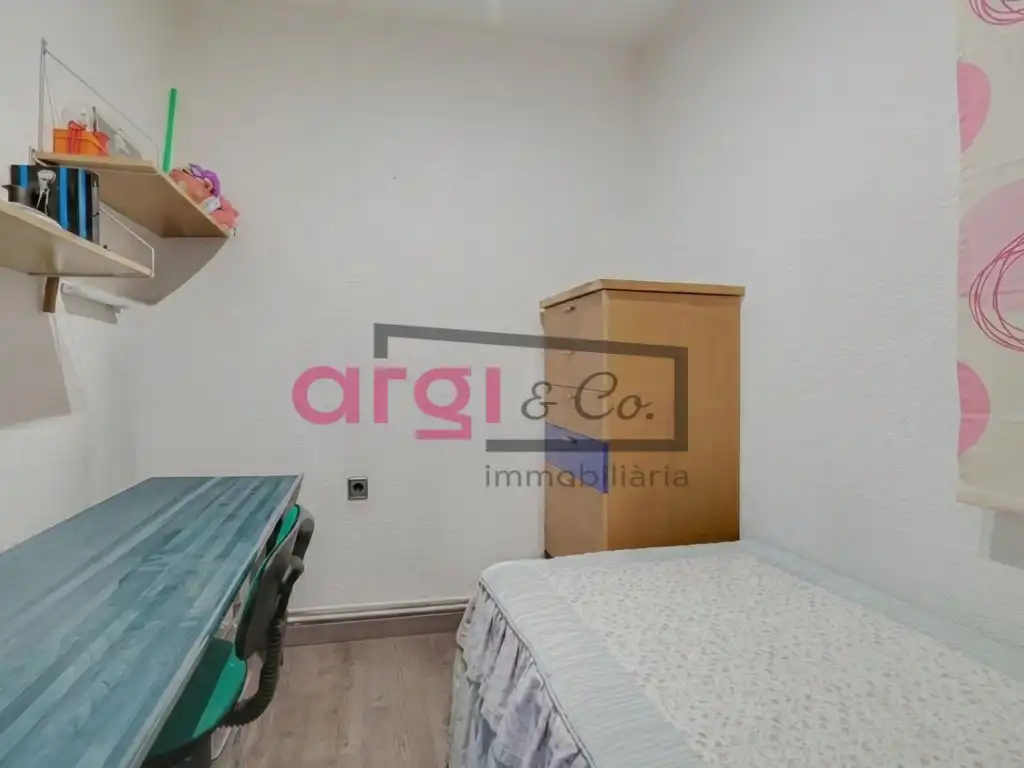 Habitación de Piso en venta en Viladecans