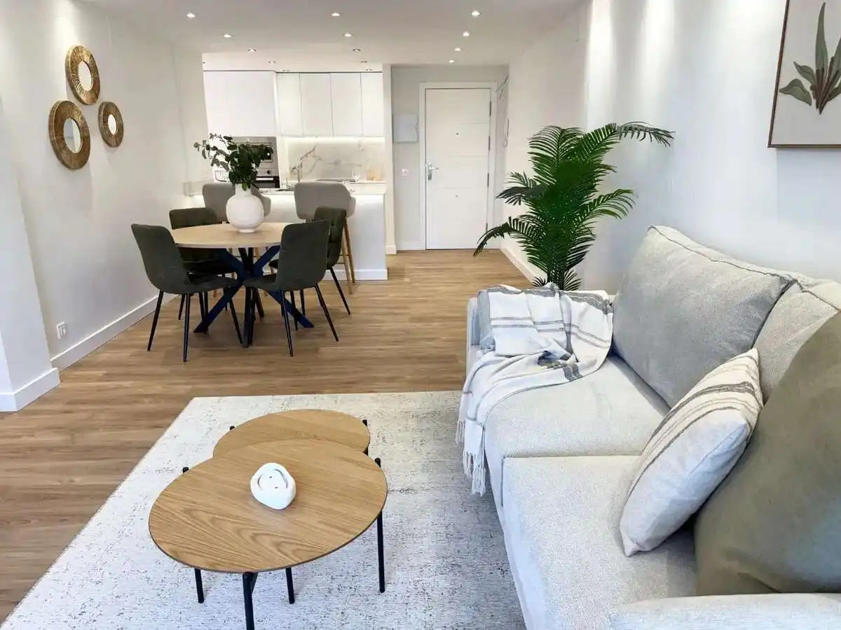 Appartamento con terrazza in vendita a Puerto de la Duquesa, imagen 14