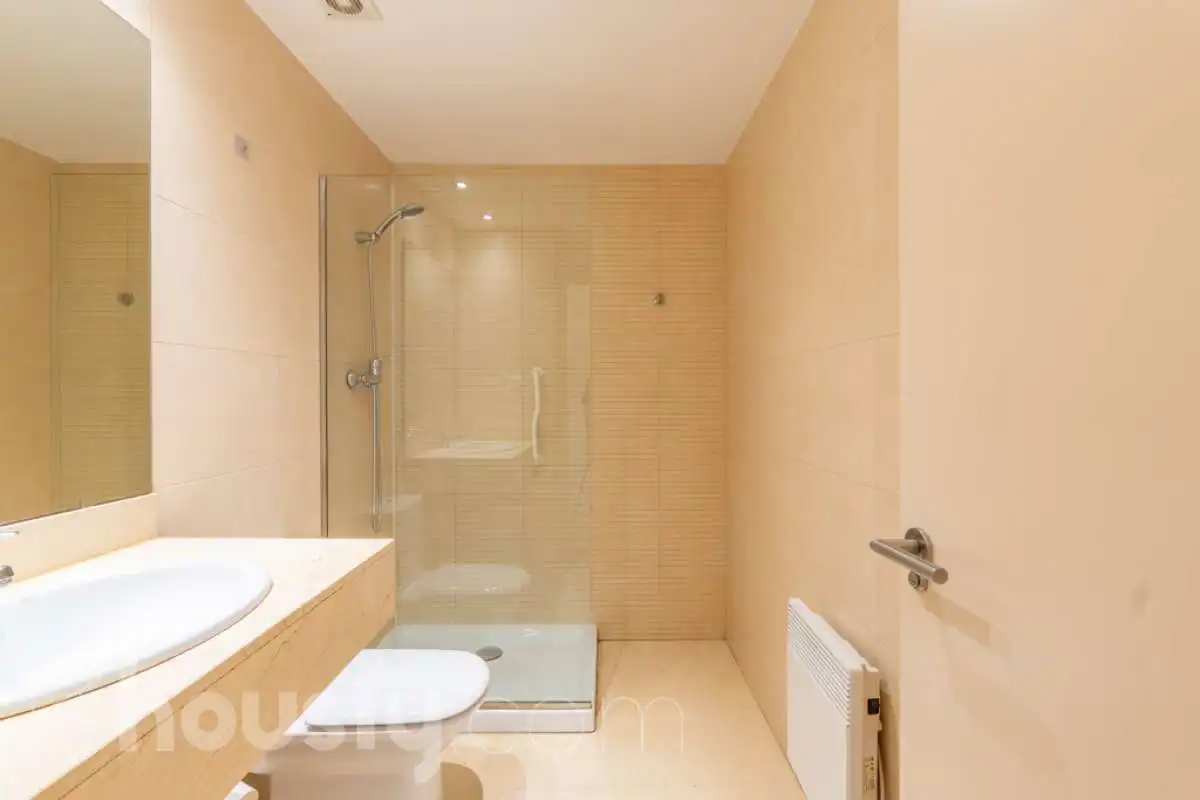 Piso con balcón en venta en Rambla Sant jordi ., imagen 11