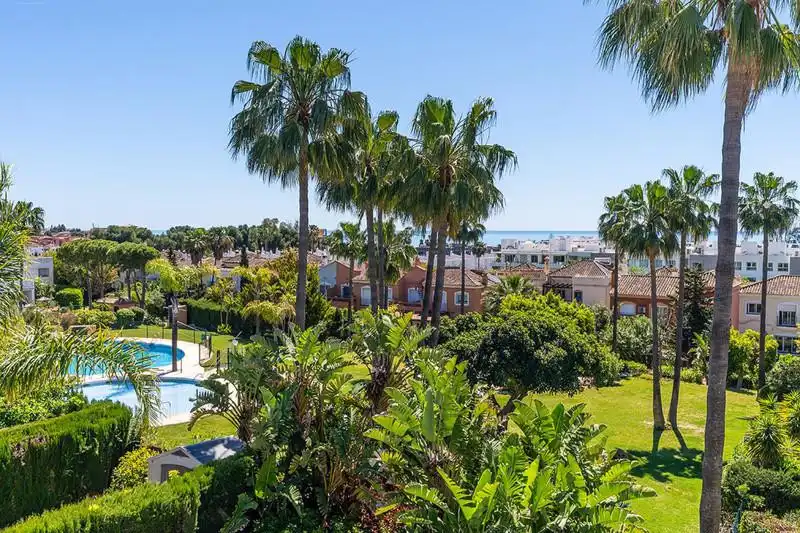 Garden of Detached homes for rent in Estepona  with Air Conditioner, Heating and Terrace
