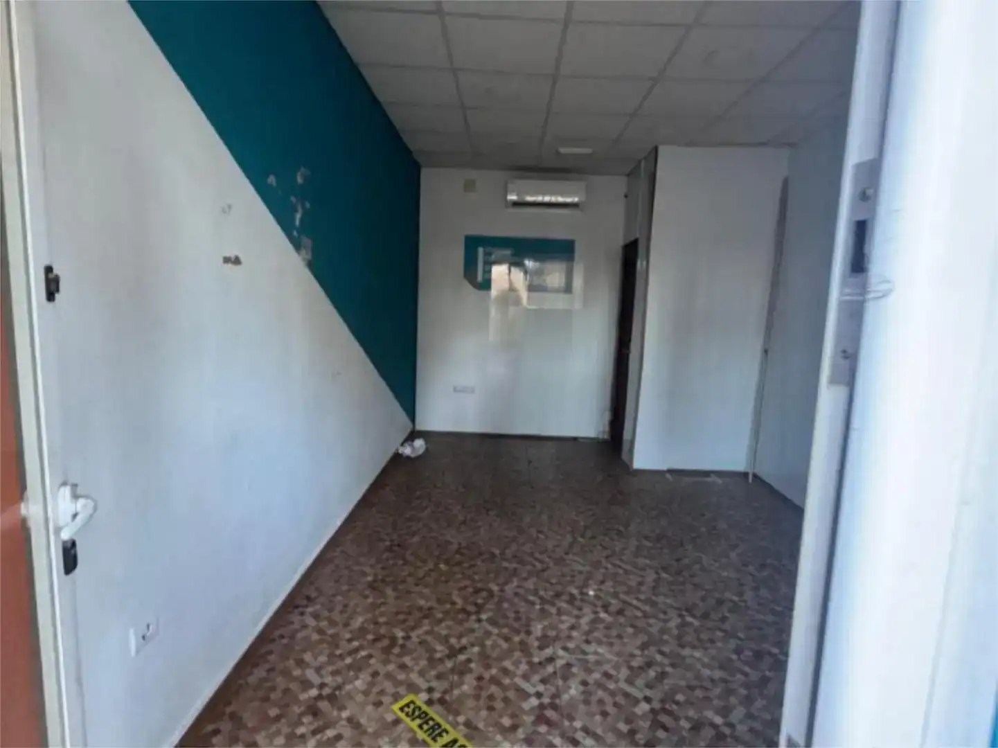 Geschaftsraum zur Miete in Avenida José de Mora, 8, Baza