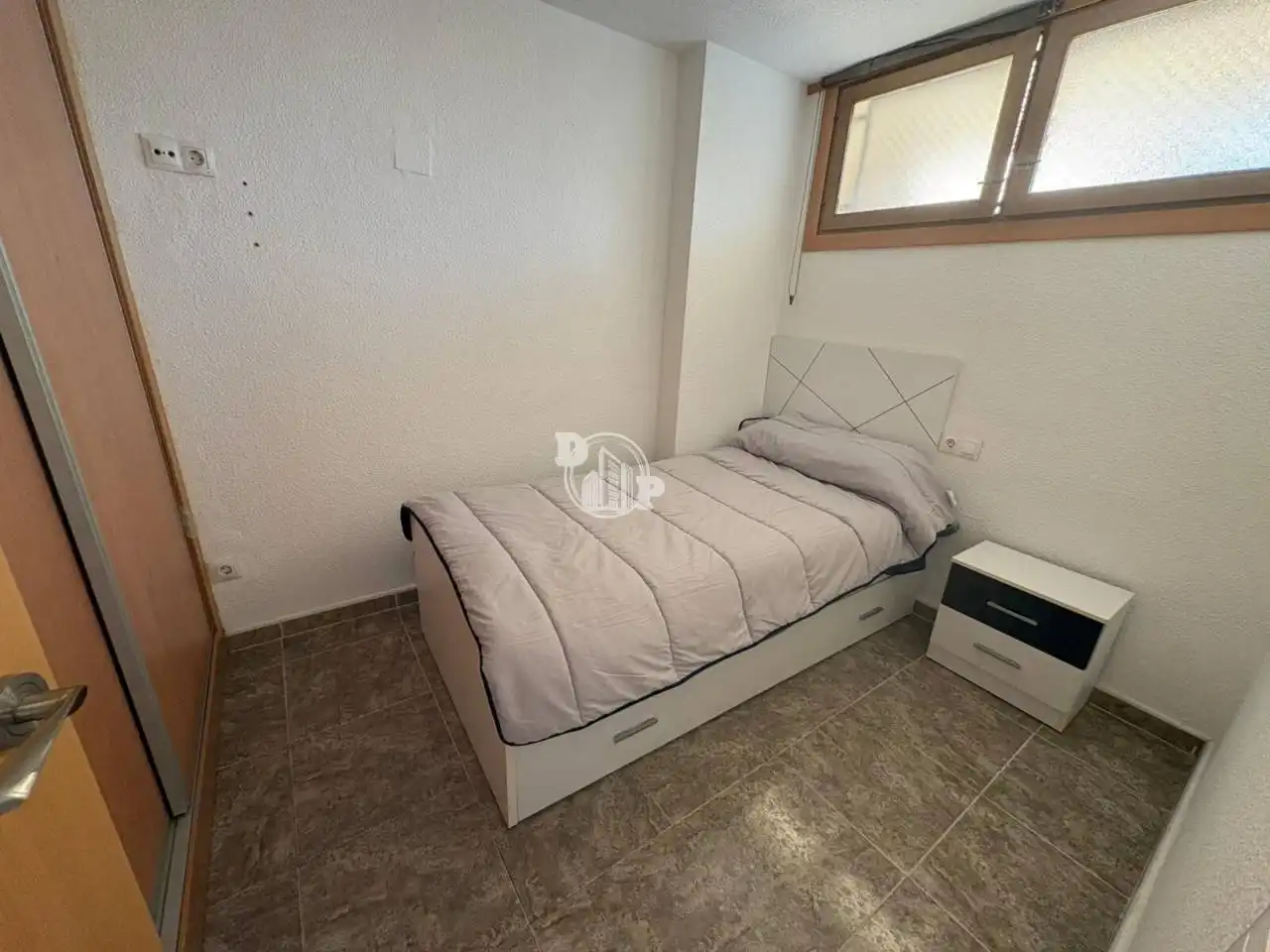 Schlafzimmer von Wohnung zum Verkauf in Benidorm mit Klimaanlage und Gemeinschaftspool