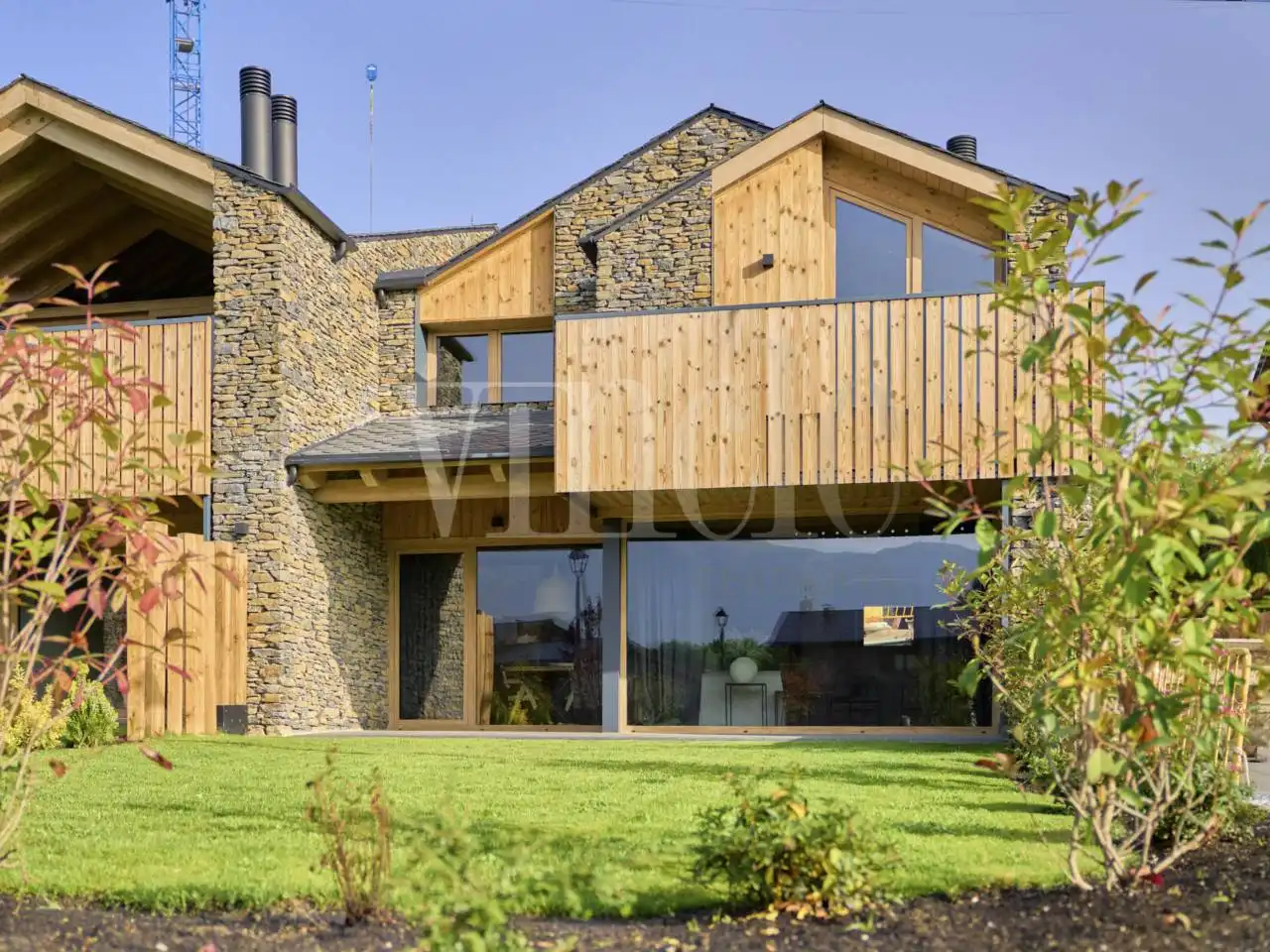 Vista exterior de Casa o xalet en venda en Isòvol amb Calefacció, Jardí privat i Parquet