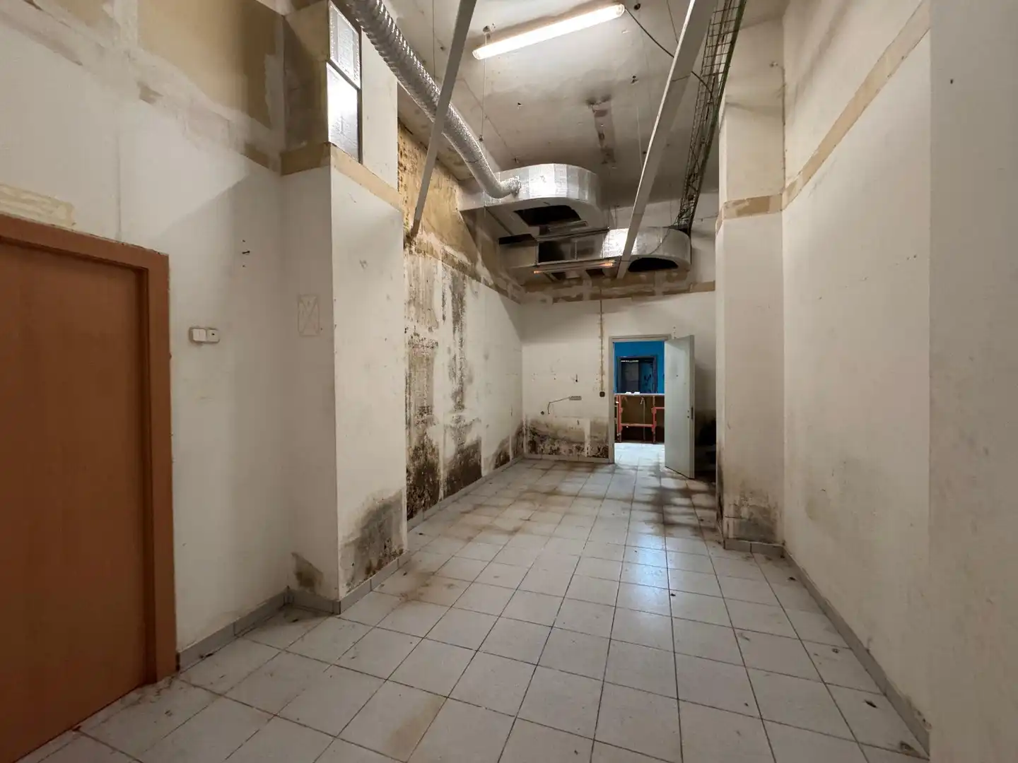 Local en venta en Badalona
