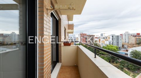 Foto 2 de Piso de alquiler en Carrer de la Indústria, Aiora, Valencia Capital
