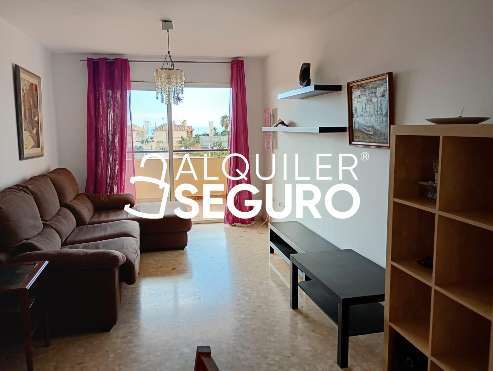 Living room of Flat to rent in Rincón de la Victoria  with Terrace and Furnished