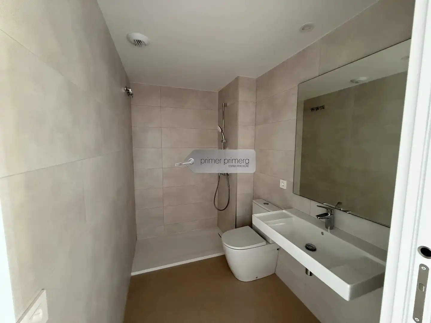 Flat for rent in ANY DELS NEGATS, 12, Barri del Mar