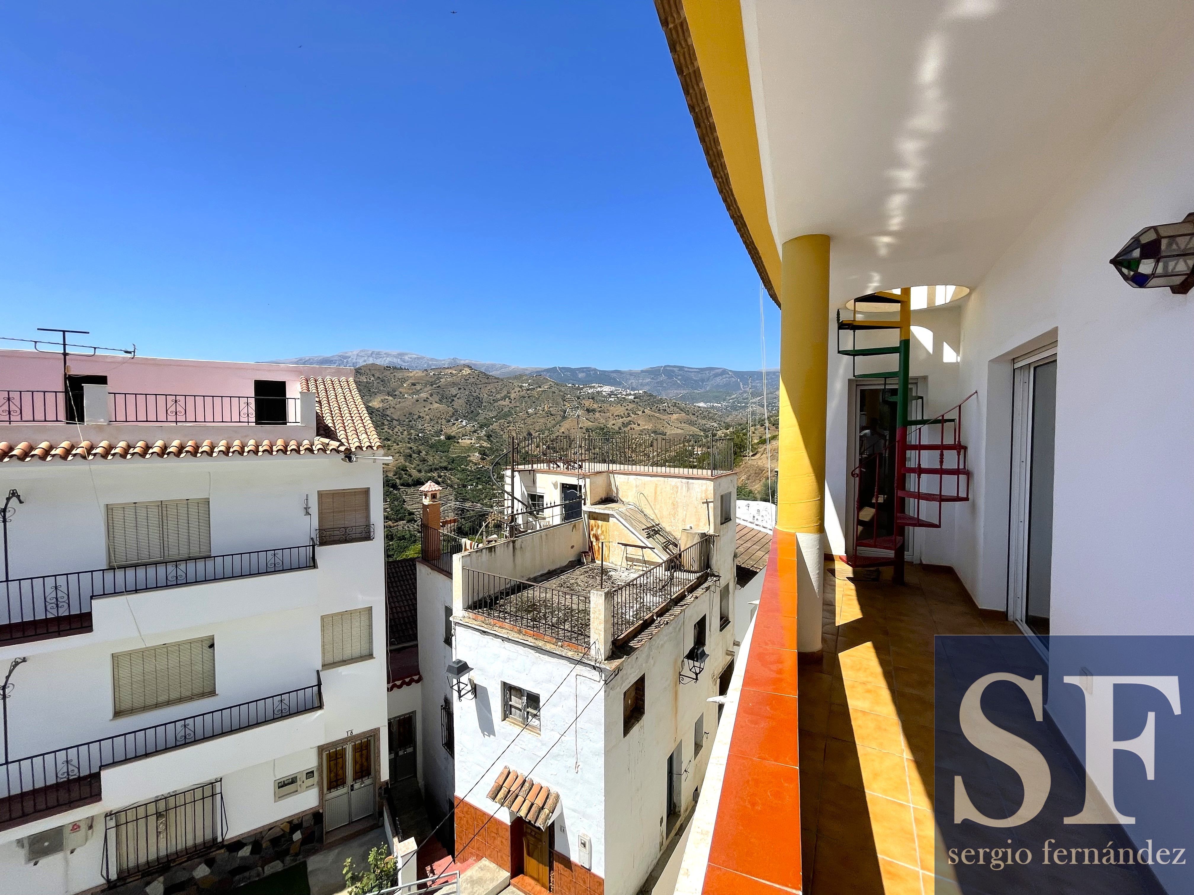 Vista exterior de Apartament en venda en Sayalonga