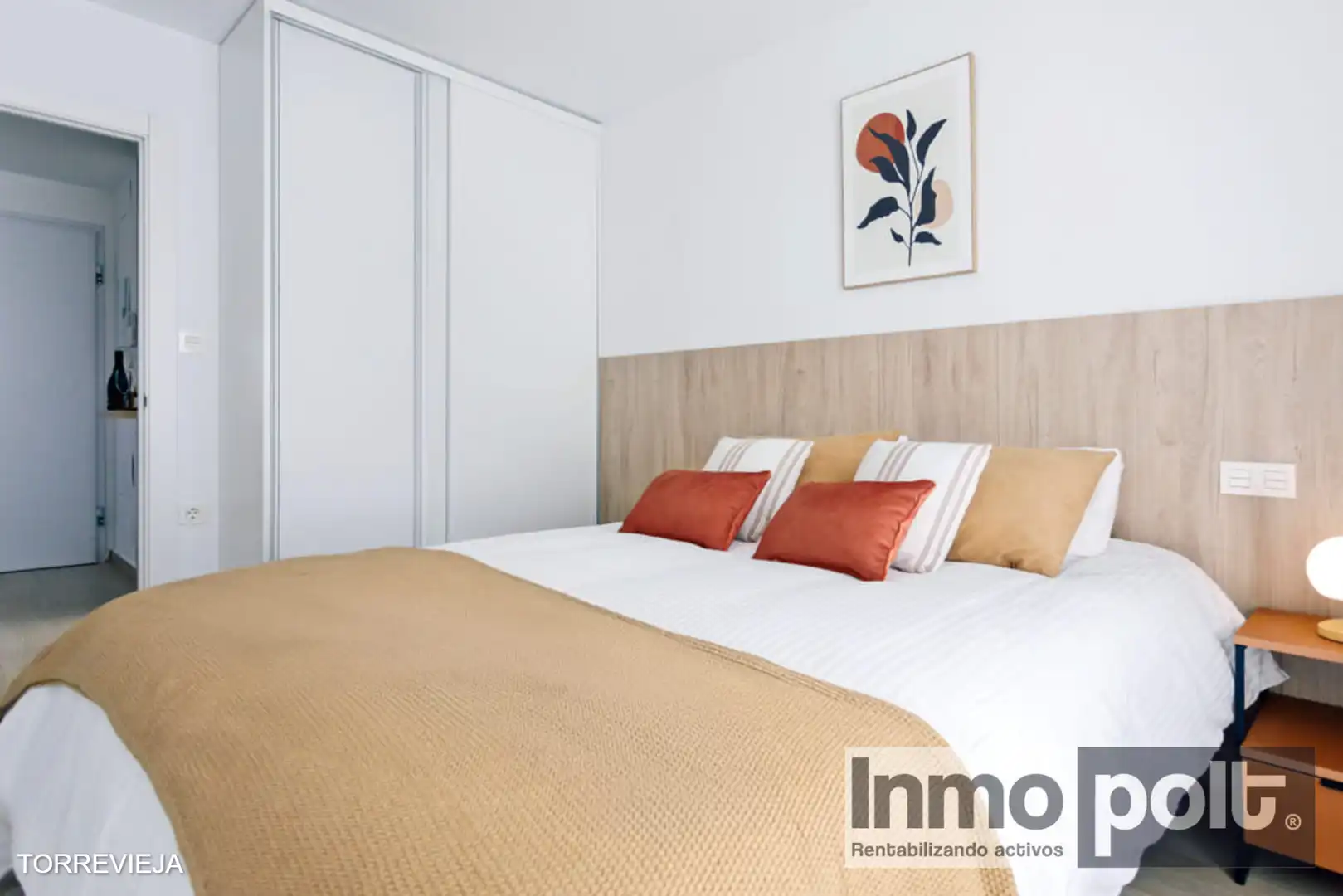 Habitación de Piso de alquiler en Torrevieja con Aire acondicionado, Calefacción y Amueblado