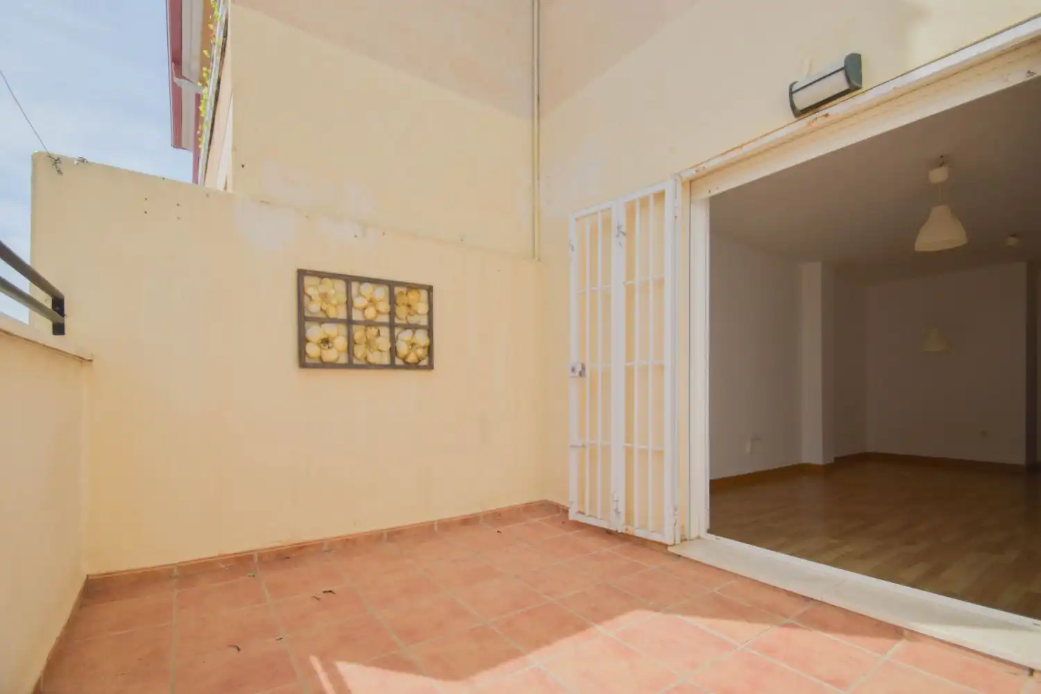 Dormitori de Pis en venda en Las Gabias amb Terrassa