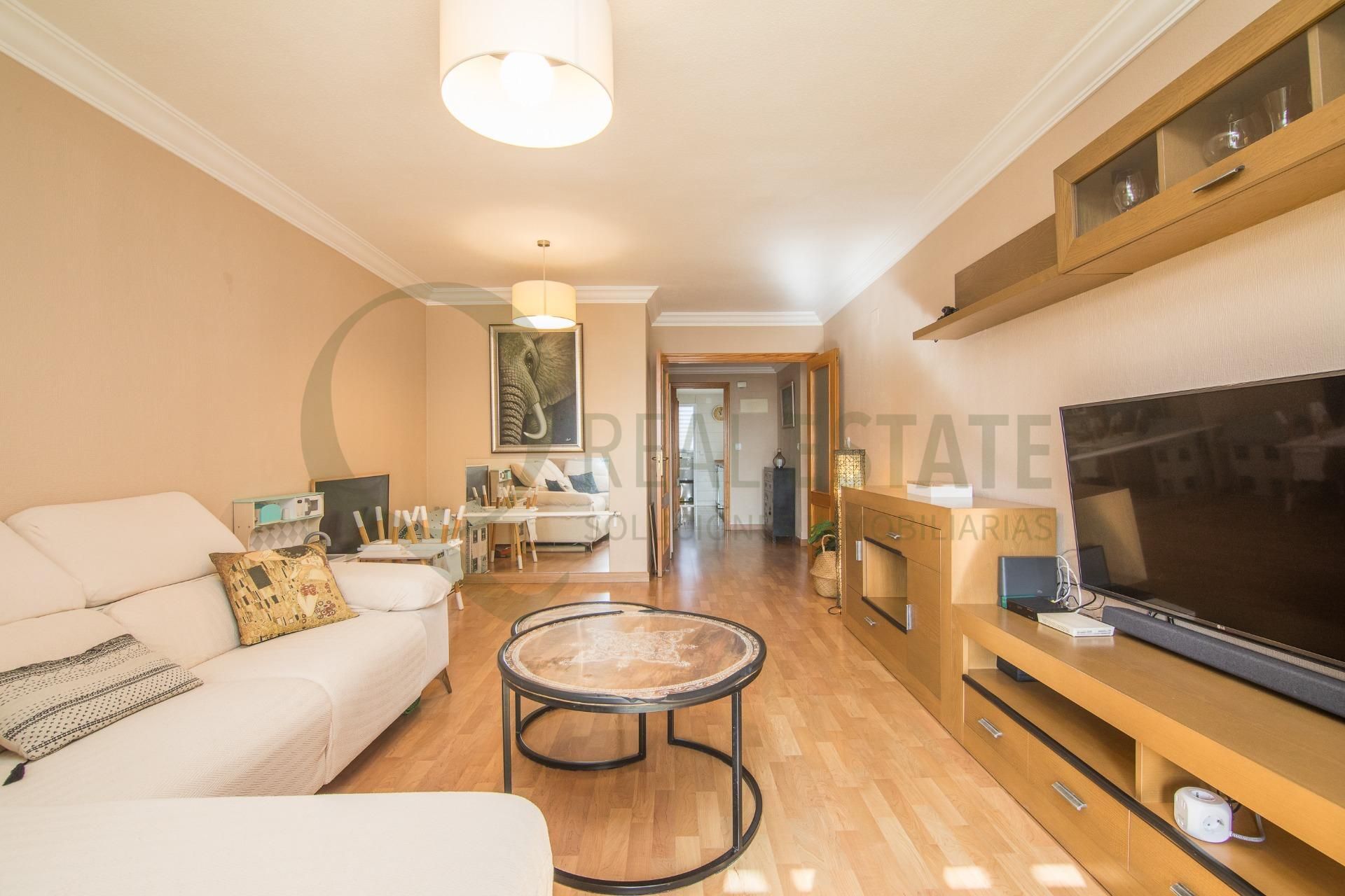 Flat for sale in Avenida FABRAQUER, Playa Muchavista, El Campello