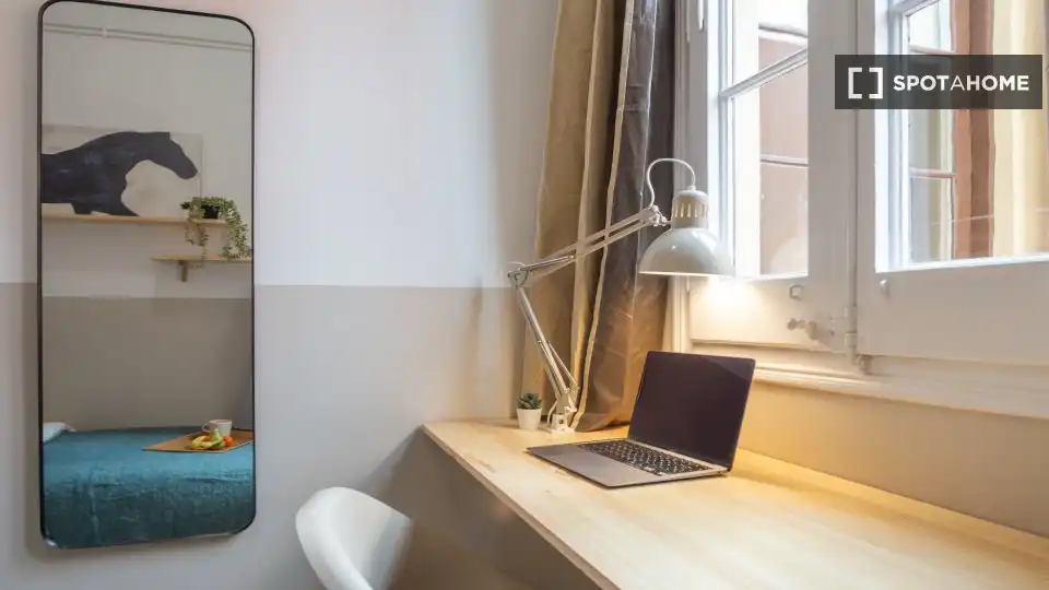 Bedroom of Flat for rent in Barcelona  with Air Conditioner, Heating and Furnished