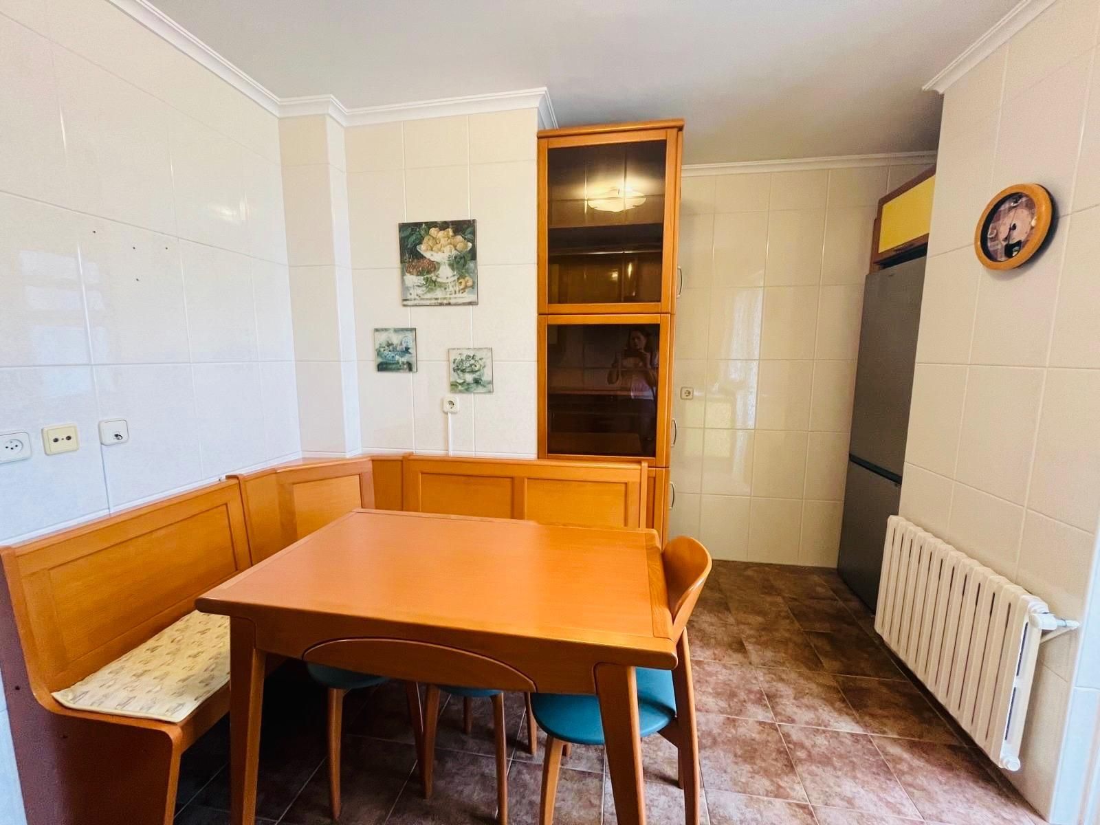 Kitchen of Flat to rent in Ferrol