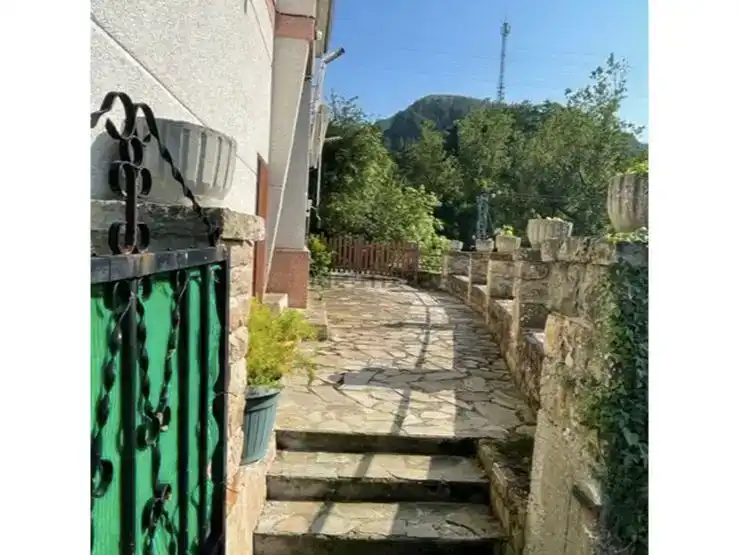 Vista exterior de Casa o chalet en venta en Bárcena de Pie de Concha con Jardín privado, Parquet y Trastero