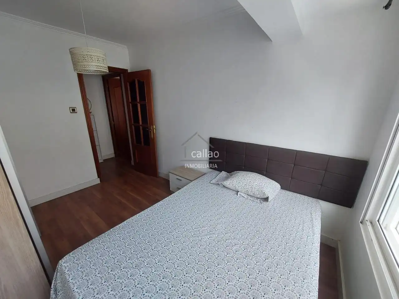 Habitación de Piso de alquiler en Ferrol con Amueblado