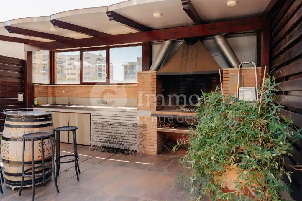 Terrassa de Casa adosada en venda en Lleida amb Aire condicionat, Calefacció i Parquet
