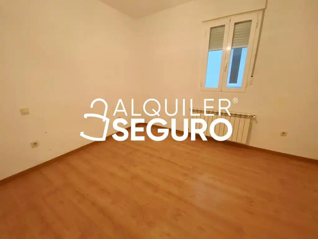 Habitación de Piso de alquiler en Madrid con Calefacción