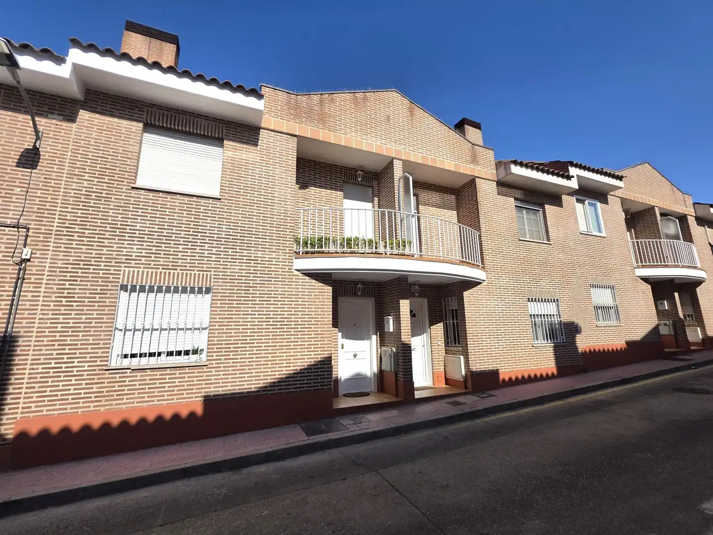 Exterior view of Detached homes for sale in Valdemoro  with Air Conditioner, Heating and Terrace
