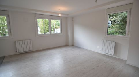 Foto 3 de Piso en venta en Iparragirre Kalea, Eibar, Gipuzkoa