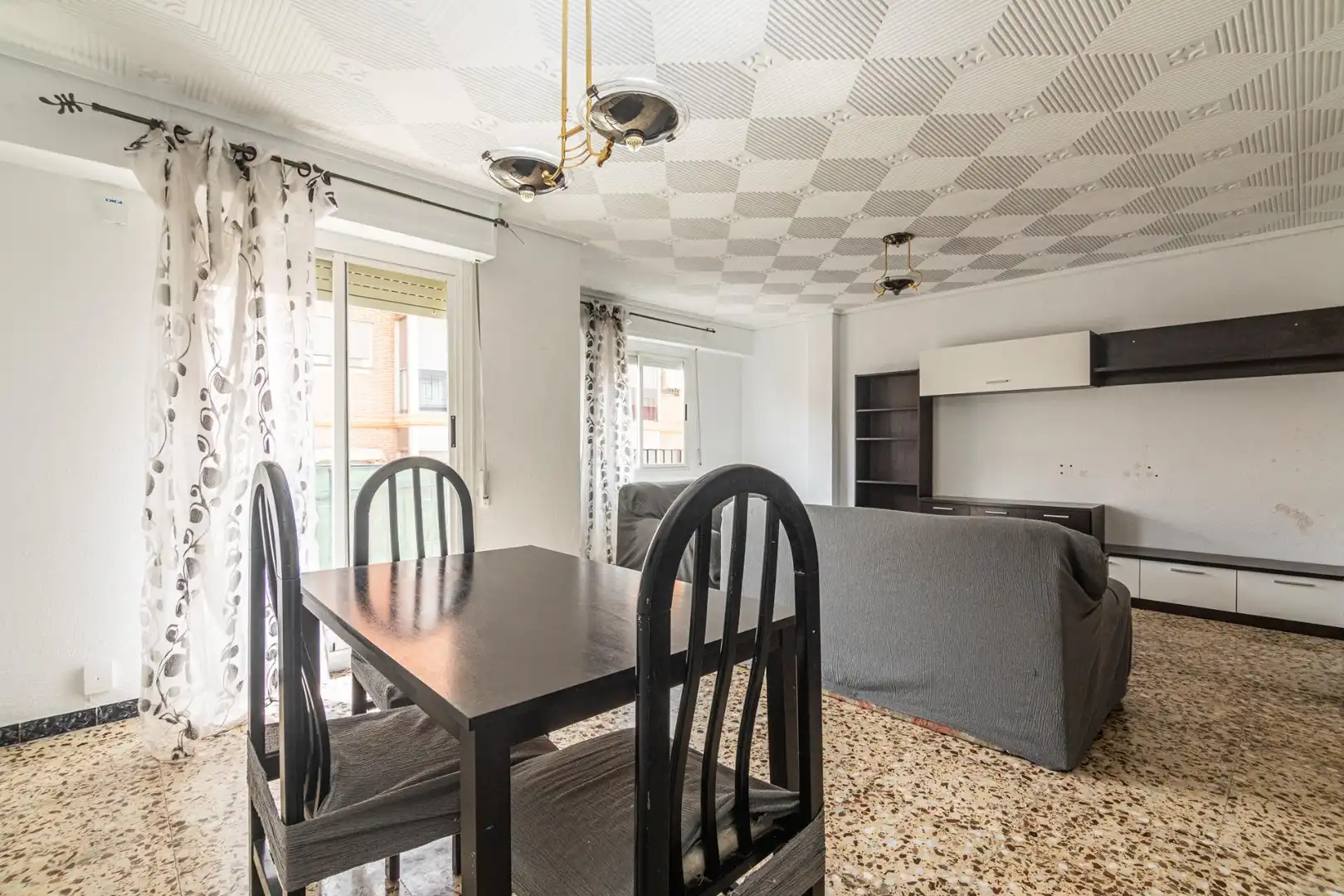 Piso con terraza en venta en Calle CAPITAN BALTASAR TRISTANY, imagen 2
