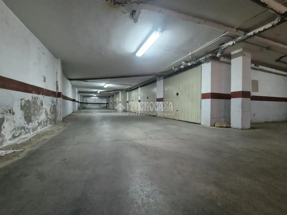 Parking de Piso en venta en Sigüenza con Aire acondicionado, Calefacción y Balcón