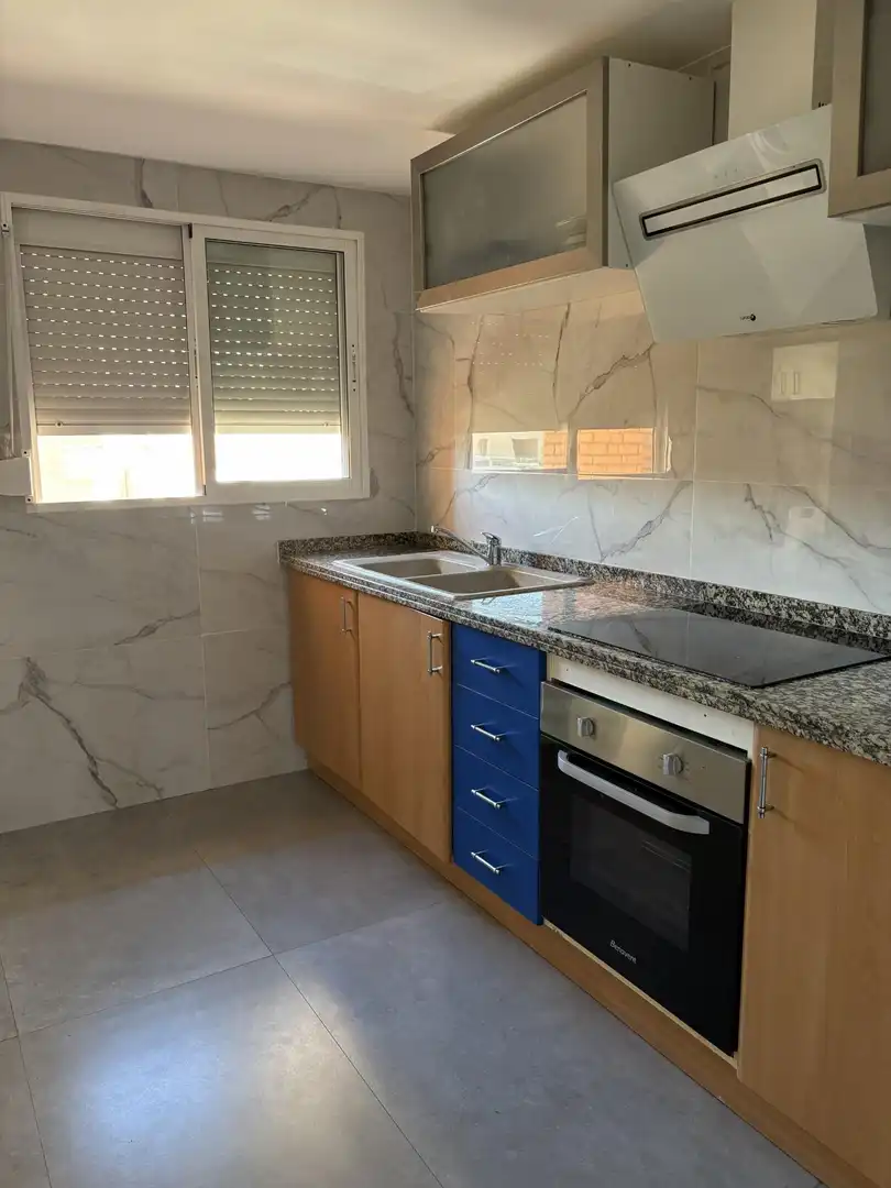 Cuina de Pis en venda en Alicante / Alacant amb Piscina comunitària