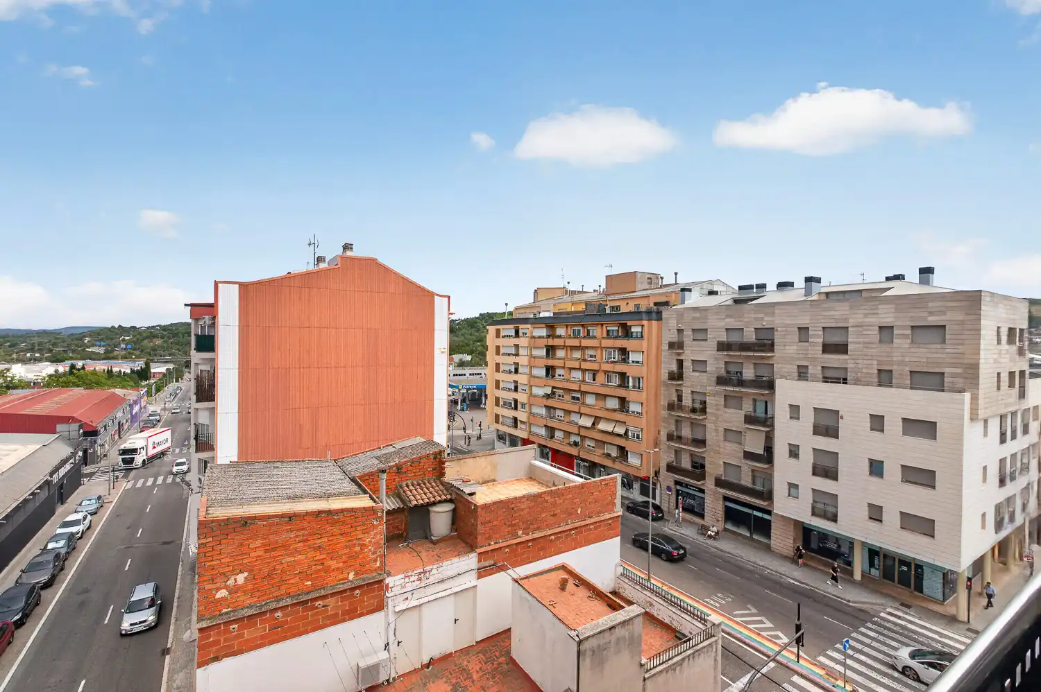 Vista exterior de Dúplex en venta en Terrassa con Calefacción y Balcón