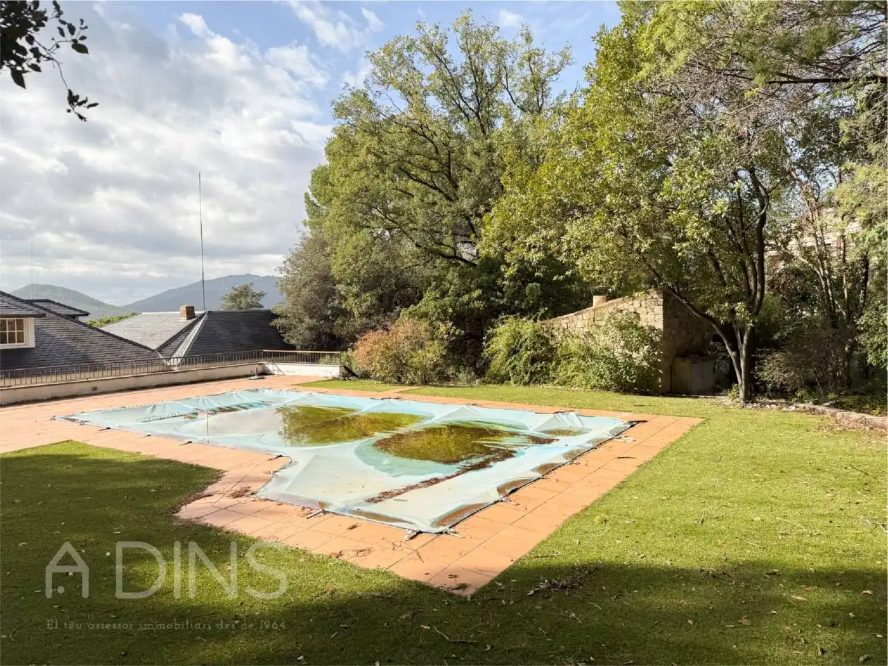 Piscina de Casa o chalet en venta en Sant Feliu de Codines con Calefacción y Jardín privado