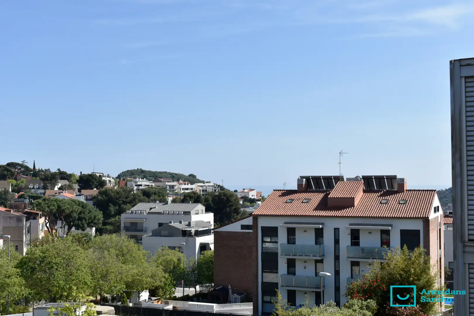 Exterior view of Duplexes for rent in Tiana  with Air Conditioner, Parquet flooring and Terrace